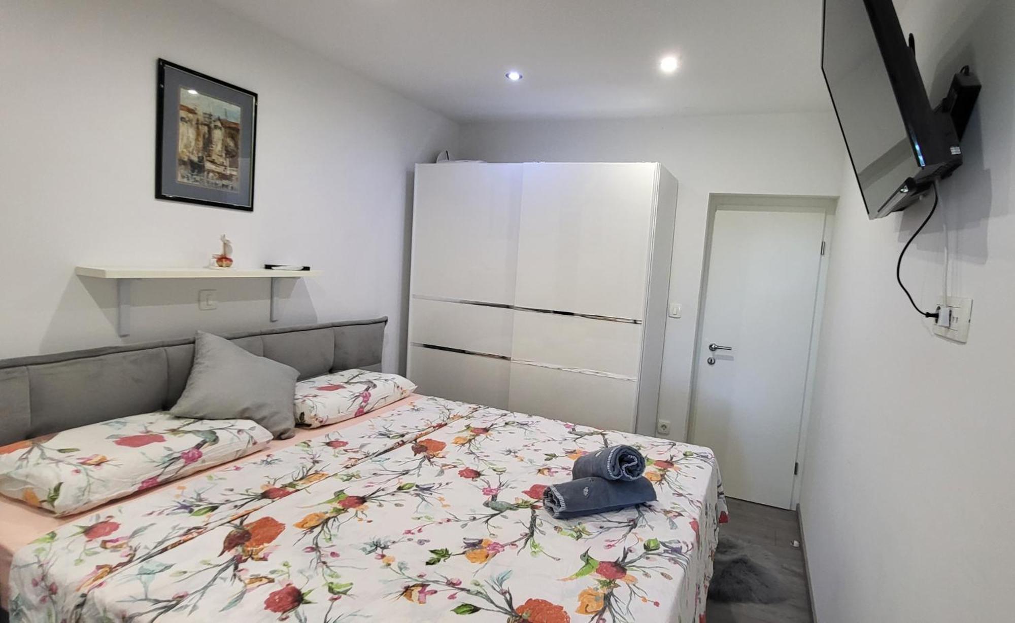 Apartment D & N Kaštela エクステリア 写真