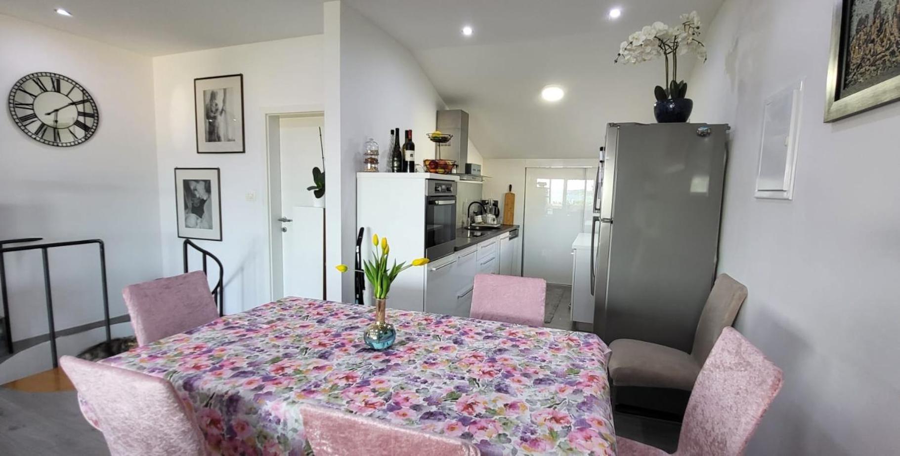Apartment D & N Kaštela エクステリア 写真