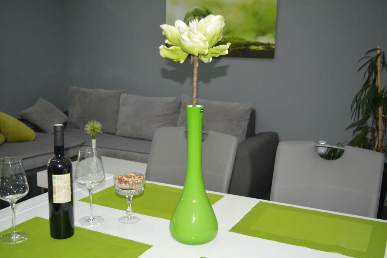 Apartment D & N Kaštela エクステリア 写真