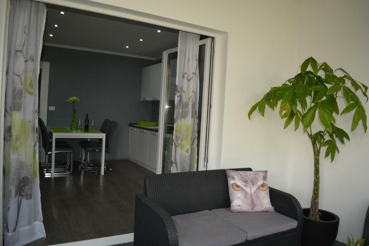 Apartment D & N Kaštela エクステリア 写真